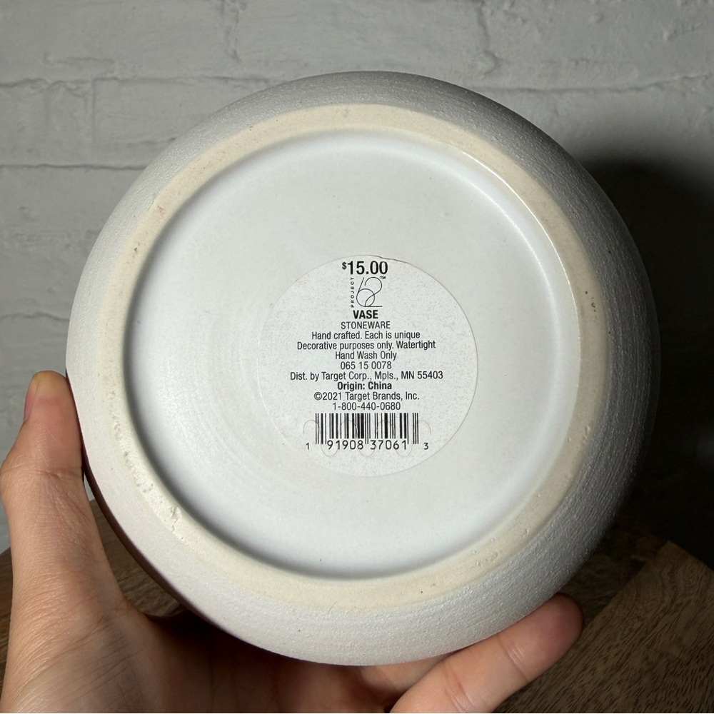 Target White Stoneware Round Vase - Picture 5 of 6